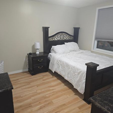 Edmonton Ice District Condo Екстериор снимка